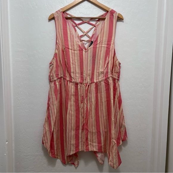Torrid Babydoll Stretch Challis Hanky Hem Top Size 2X - Picture 3 of 8